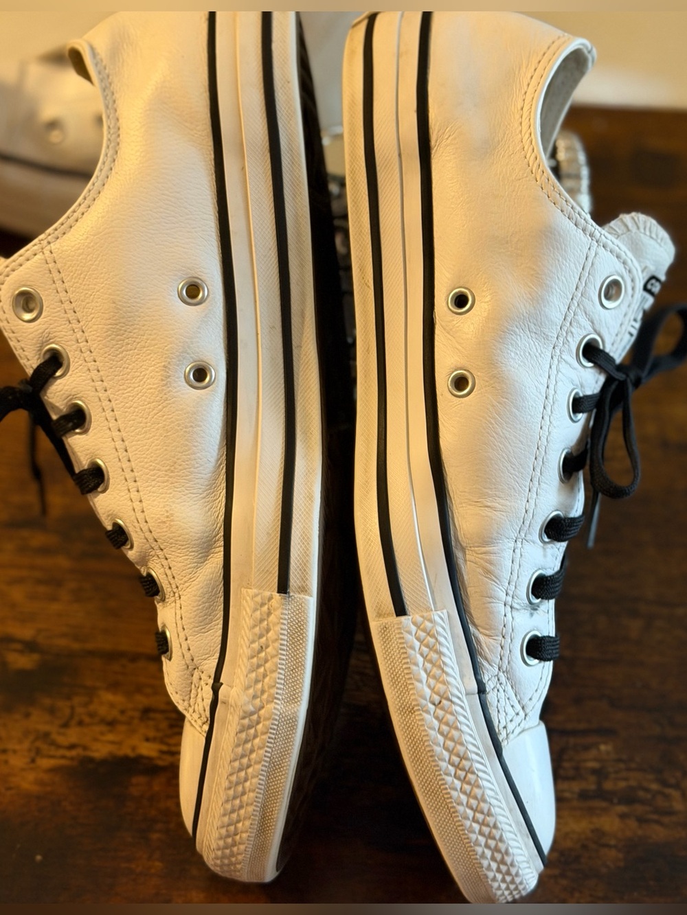 Converse All Star Leather Low Top Sneakers – White/Black – Men's 10 / Women's 12 - Picture 5 of 10